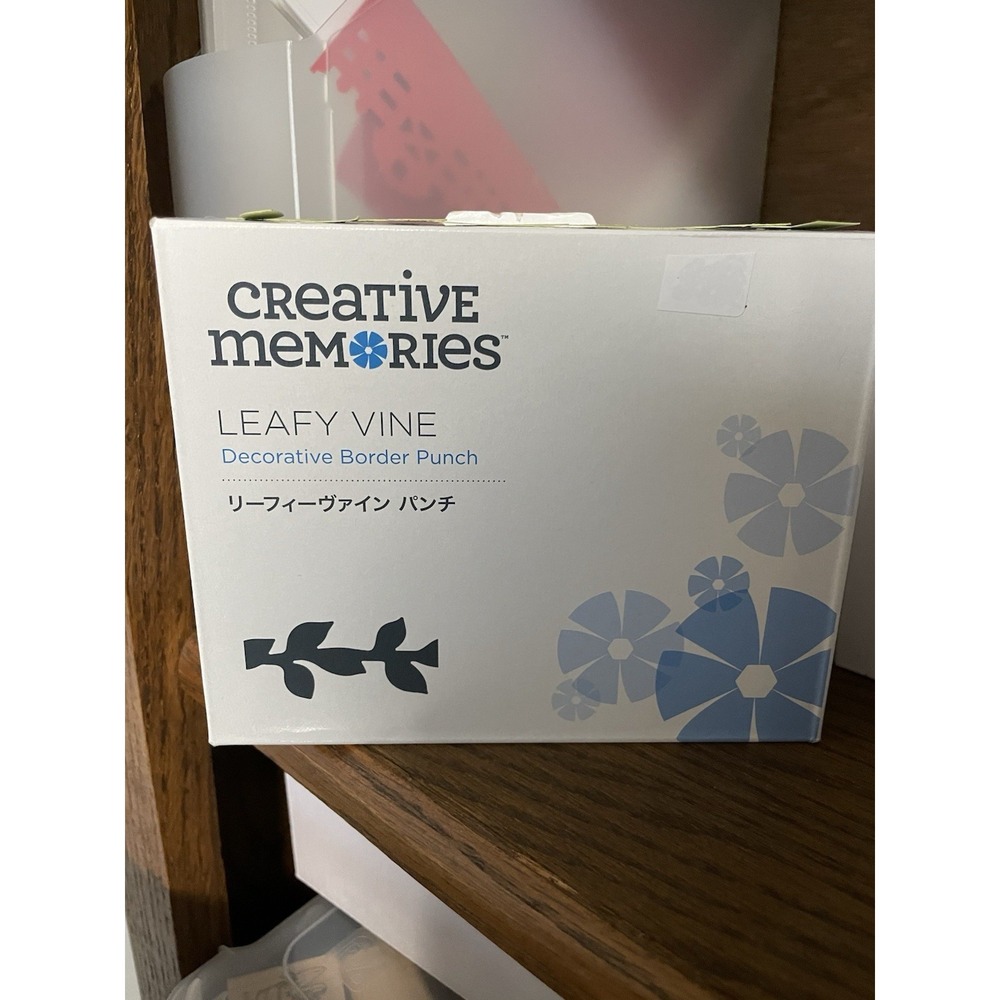 Creative Memories Leafy Vine Decorative  Border Punch New In Box!